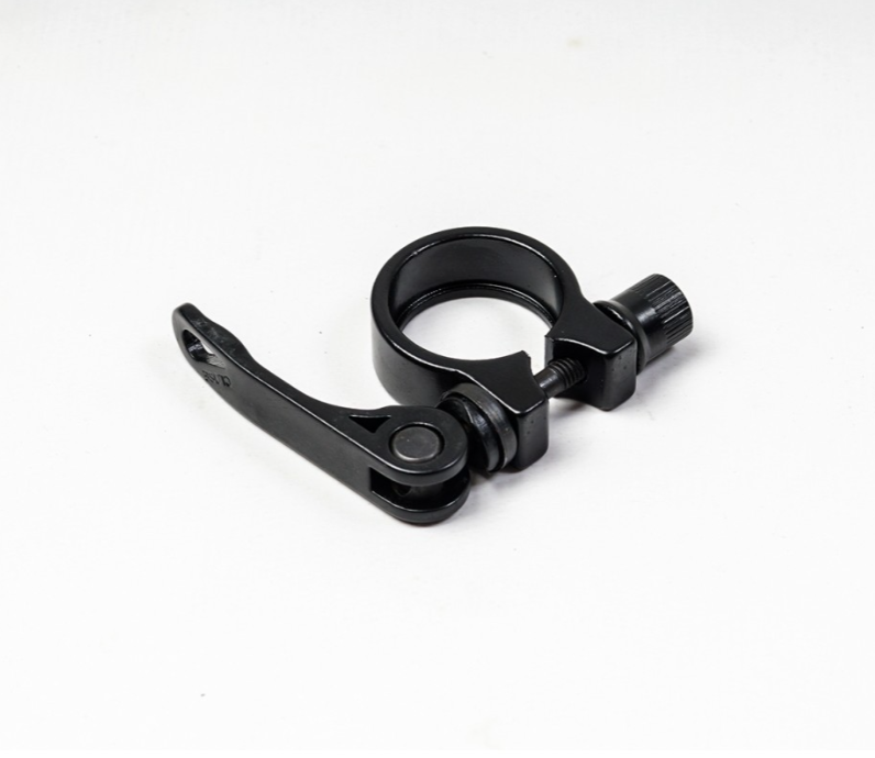 COLLAR DE ASIENTO TOPMEGA ALUMINIO 31.8MM C/CIERRE NEGRO